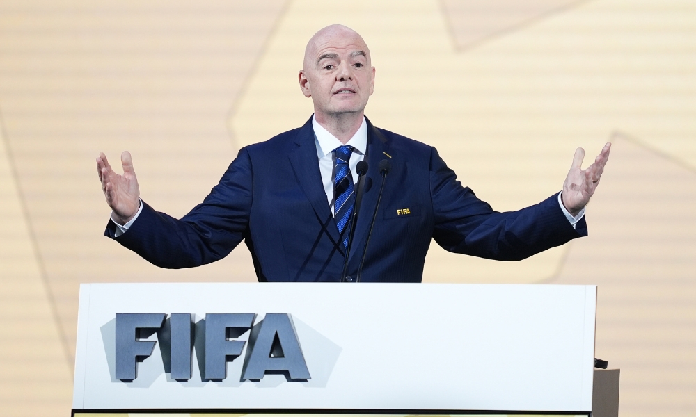 着球员和球 着球员和球